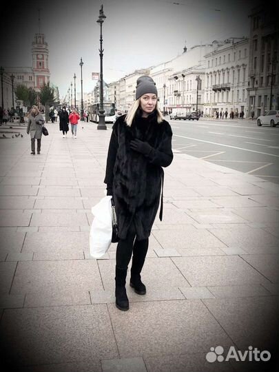 Шуба пальто норковое