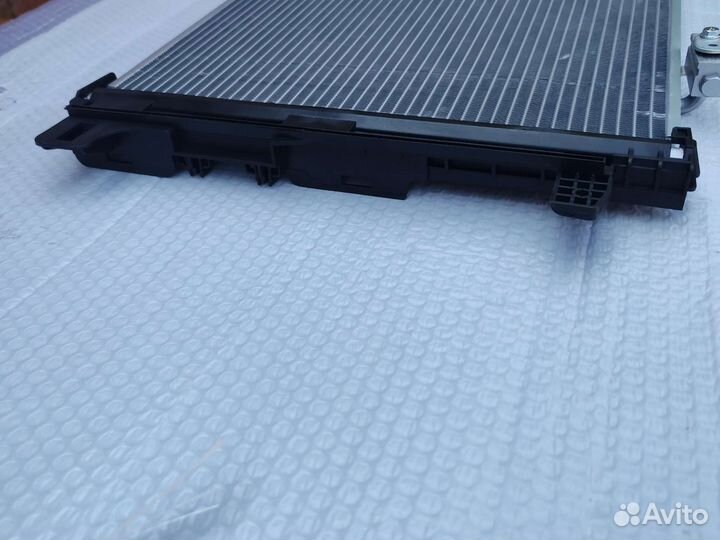 Радиатор кондиционера w204