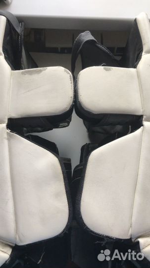 Вратарские щитки warrior