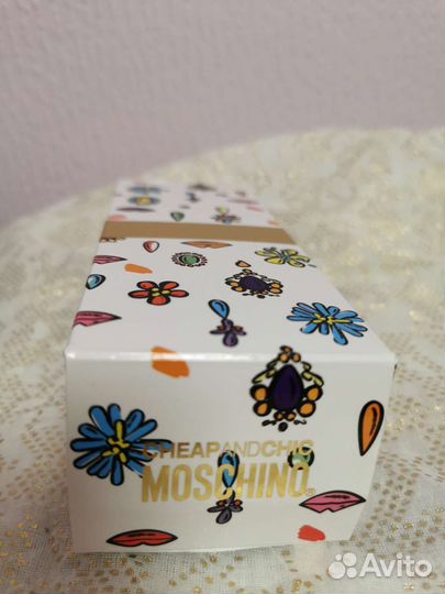 Туалетная вода Moschino So real cheap and chic