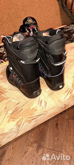 Сноуборд комплект. Доска и ботинки