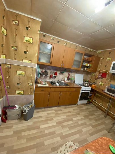 4-к. квартира, 87 м², 5/5 эт.