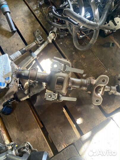 Рулевая колонка Toyota Picnic