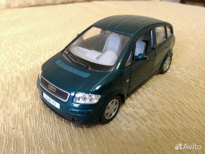 Коллекционные металлические машинки