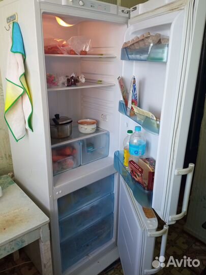 Продам холодильник рабочий