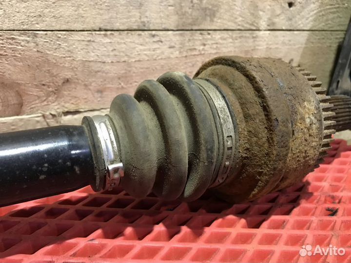 Привод задний правый Kia Quoris рестайлинг KH 09.2