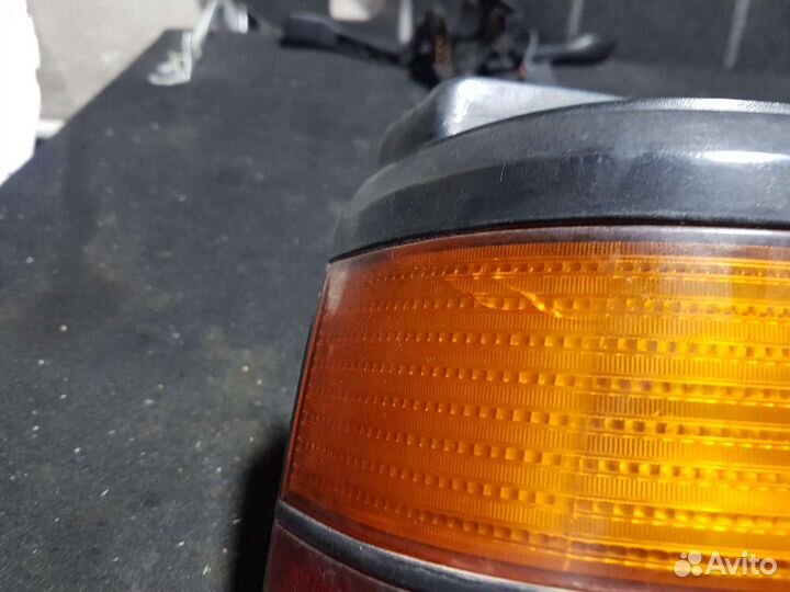 Фонарь задний Volkswagen Passat B3 универсал