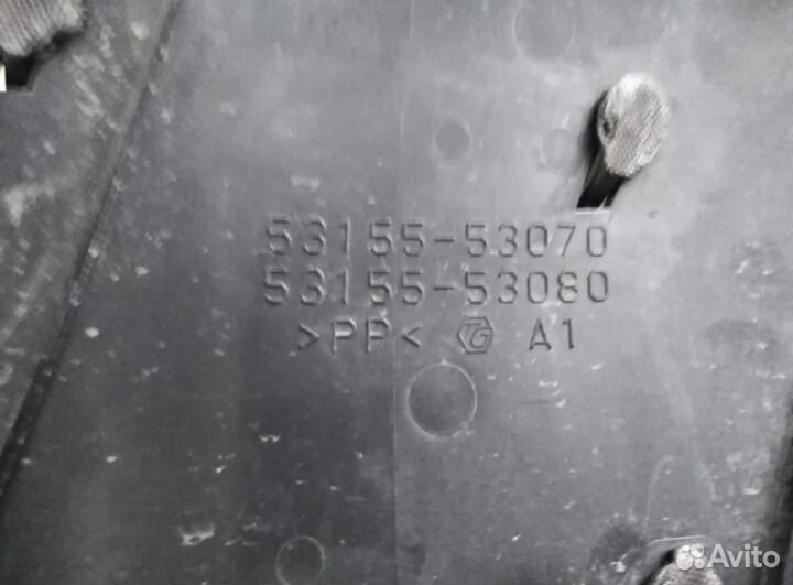 Решетка радиатора Lexus IS 2 (XE20)