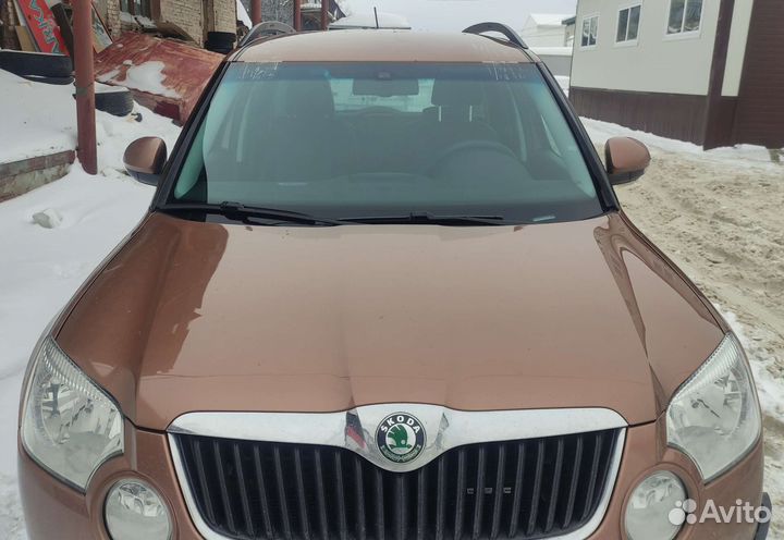 Лобовое стекло Skoda Yeti (2009-2015)