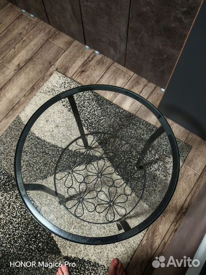 Стол круглый стеклянный