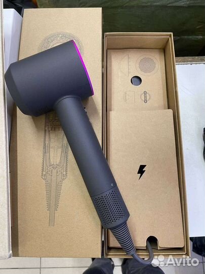 Фен Dyson Supersonic HD08