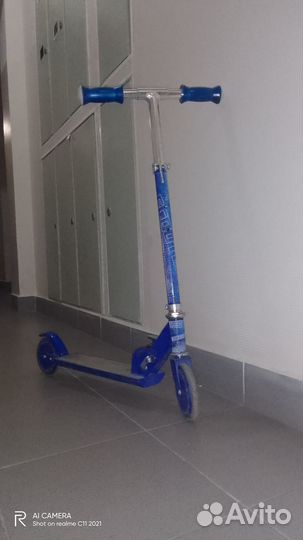 Продам детские самокаты