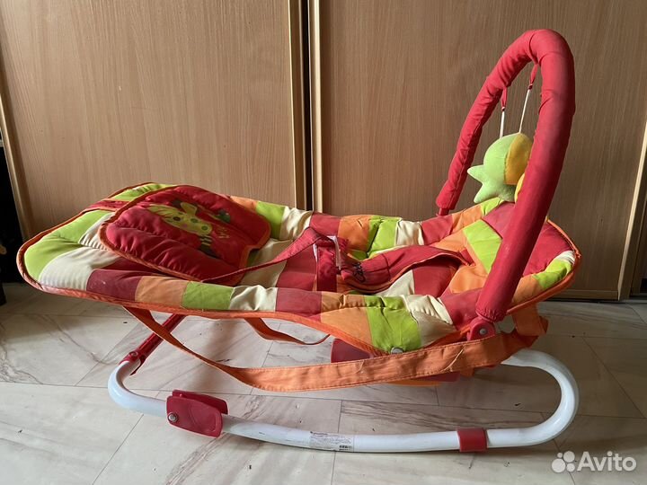 Шезлонг-качалка детская