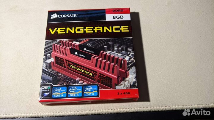 Оперативная память Corsair Vengeance