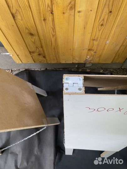 Стенд деревянный