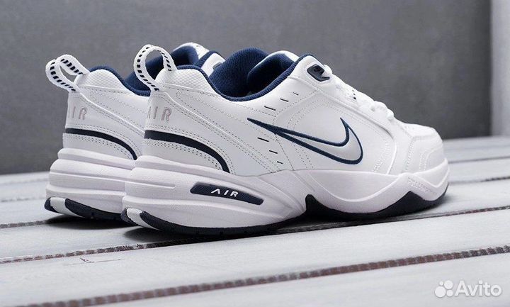 Кроссовки Nike Air Monarch IV