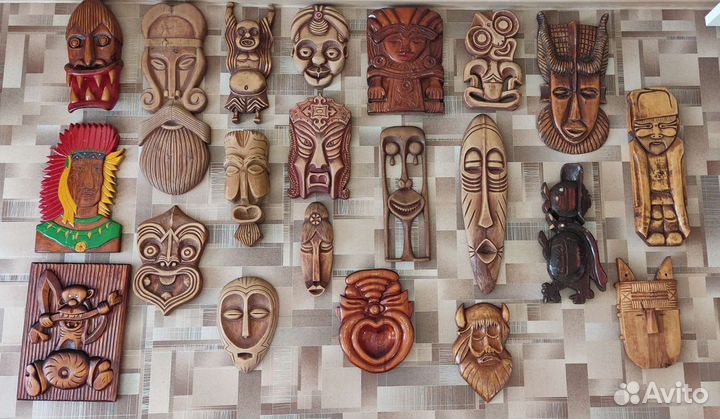 Коллекция масок этнических