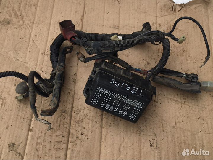 Блок предохранителей Daihatsu Terios I