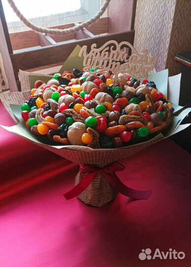 Съедобные букеты из сухофруктов