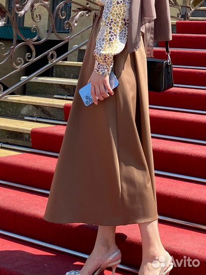 Юбка миди