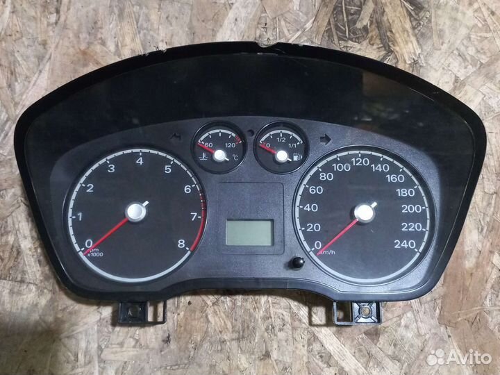Щиток приборов Ford focus 2 (1.6) дорест