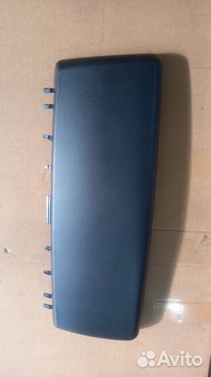 Крышка зеркала Man