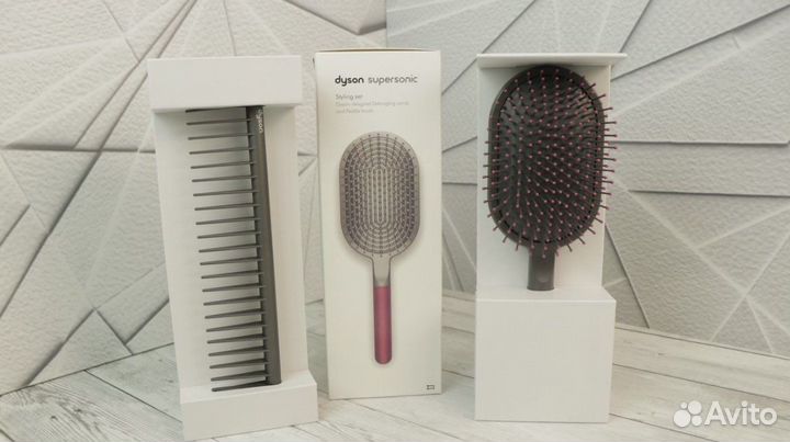 Расческа Dyson