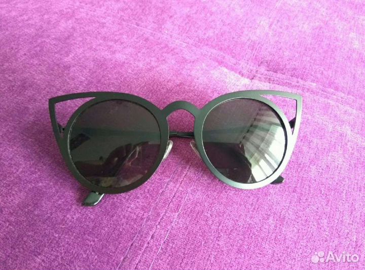 Новые женские солнцезащитные очки