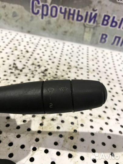 Переключатель подрулевой Renault Symbol 2 k4m