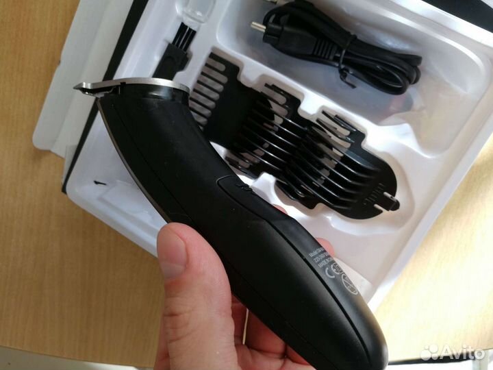 Машинка для бритья и стрижки. Съёмный акб. Новые