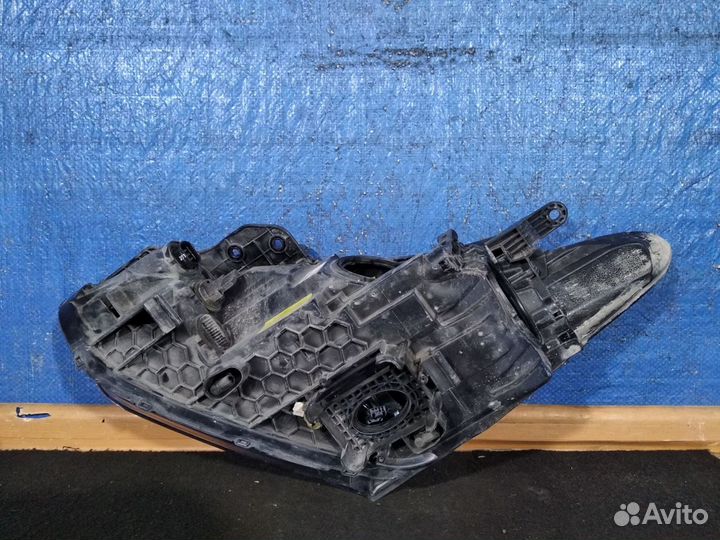 Фара правая Santa Fe 3