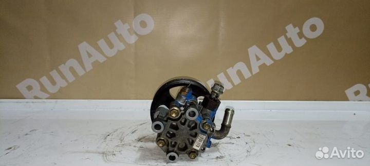 Насос гидроусилителя руля Toyota Camry ACV40 2AZ