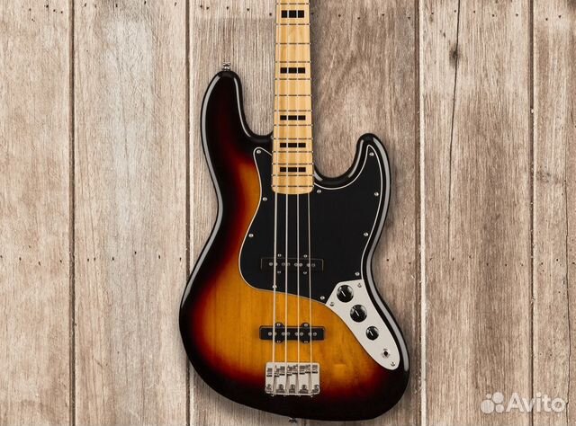 Бас-гитара Fender Squier Classic Jazz Bass