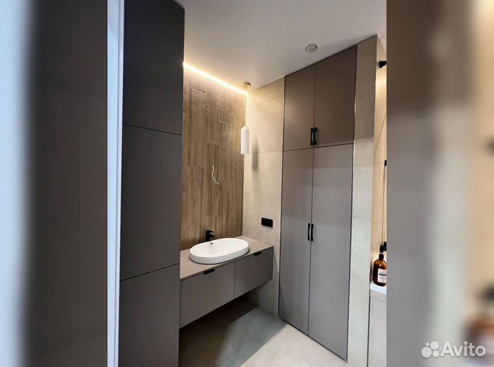 Шкаф в туалет