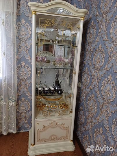 Стенка горка в гостиную бу