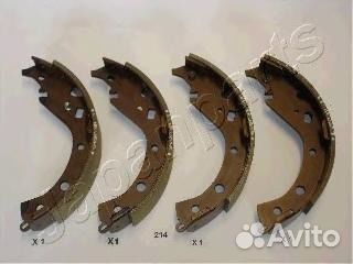 Тойота RAV4 00-Колодки тормозные барабанные TRW