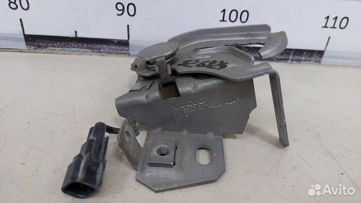 Замок капота Volvo C30 MK 2006-2013