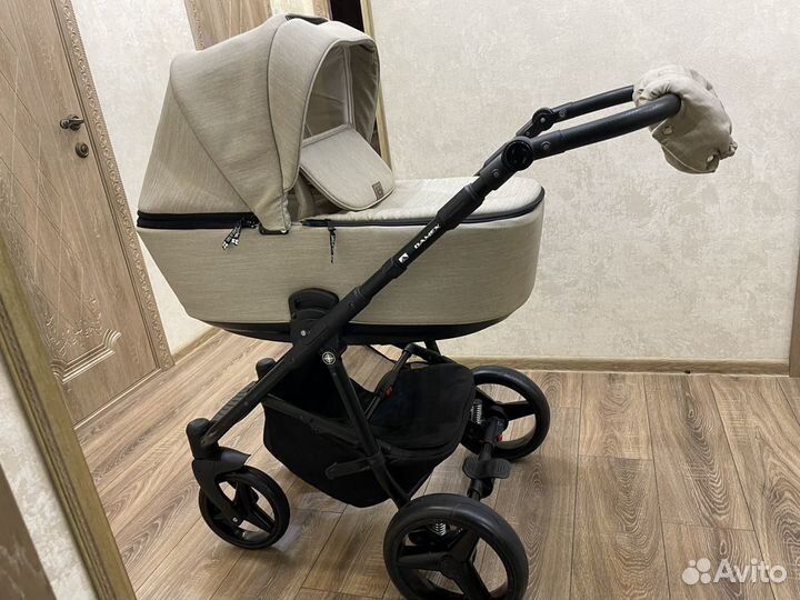 Коляска Adamex Reggio 2в1