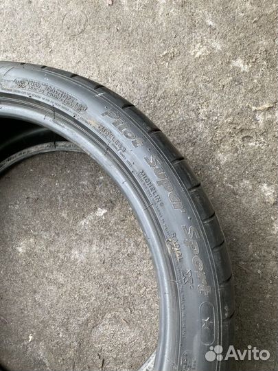 Michelin Pilot Super Sport 275/35 R20