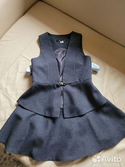 Продается костюм на девочку