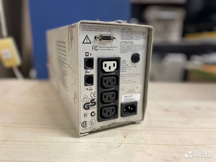 Ибп APC Smart-UPS SU620inet с акб