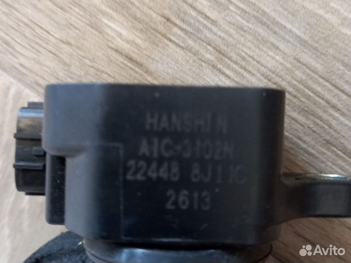 Продам катушку зажигания на Ниссан Тиана