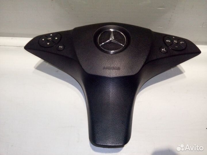 Подушка безопасности в рулевое колесо Mercedes-Ben