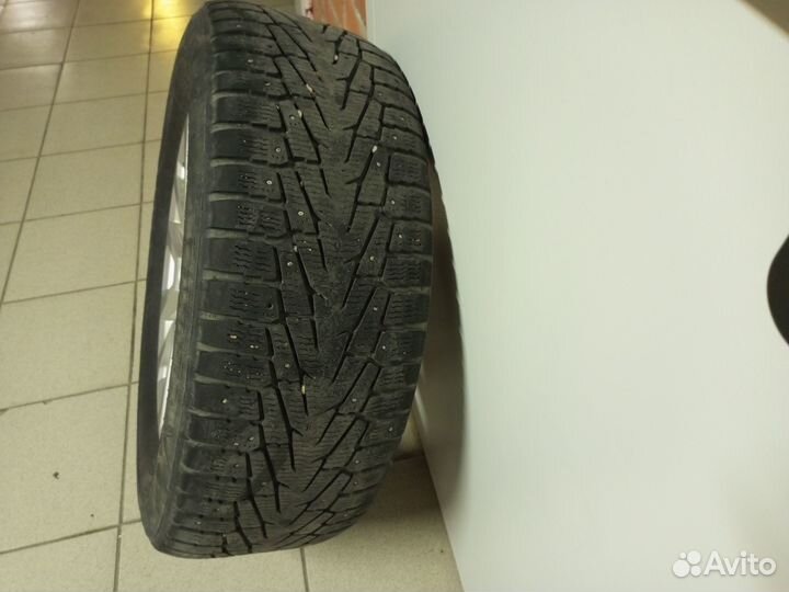 Шины на дисках на Тoyota Prado 150