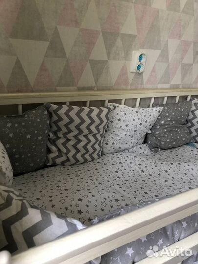 Бортики на кроватку