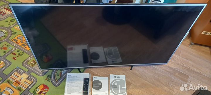 Телевизор LG 55UH620V (постоянно перезагружается)