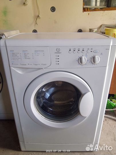 Стиральная машина indesit 5кг