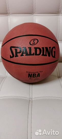 Баскетбольные мячи spalding 5,6 размер