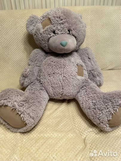 Медведь плюшевый