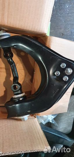 Рычаг верхний Porter 1 Porter 2 левый правый